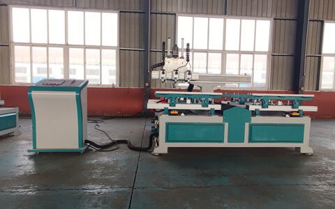 家具行業木工機械之數控榫槽機